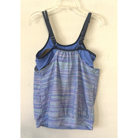 Free Country Tankini Top Blue Striped‎ Built-In Bra Adjustable Straps Size Small - Picture 2 of 6